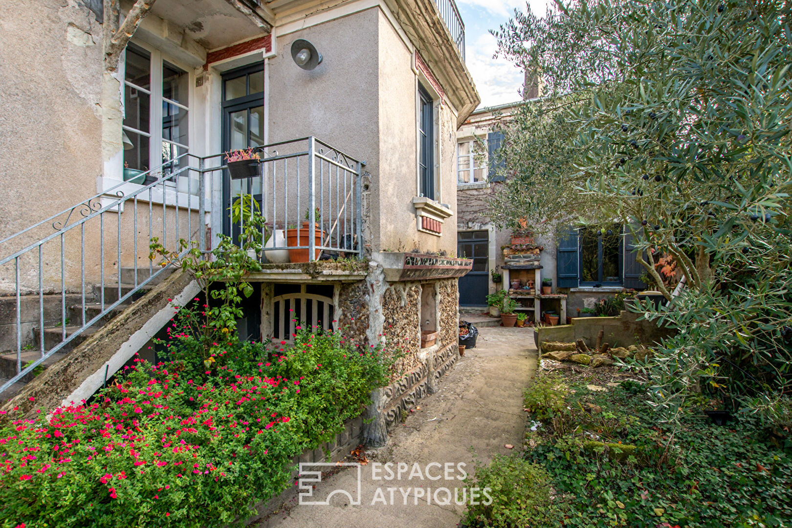 Maison de village raffinée et intimiste