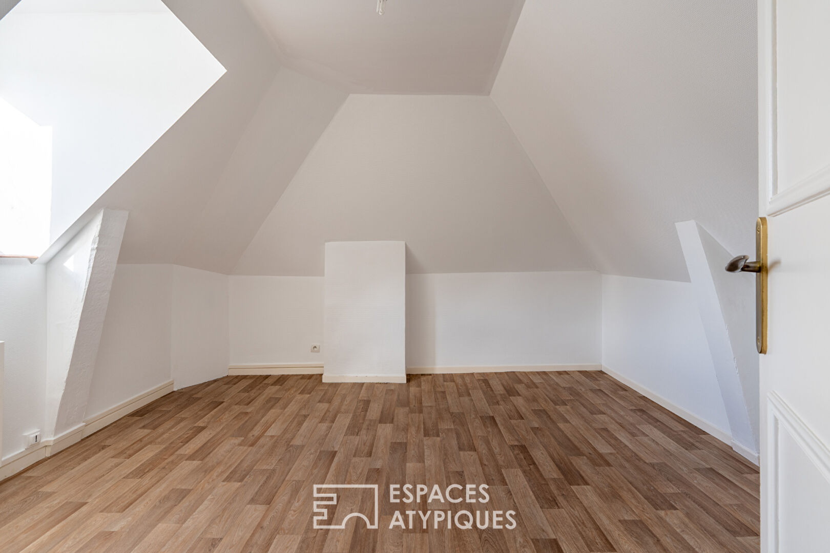 Photo Maison fonctionnelle proche futur ligne de tram image 5/6