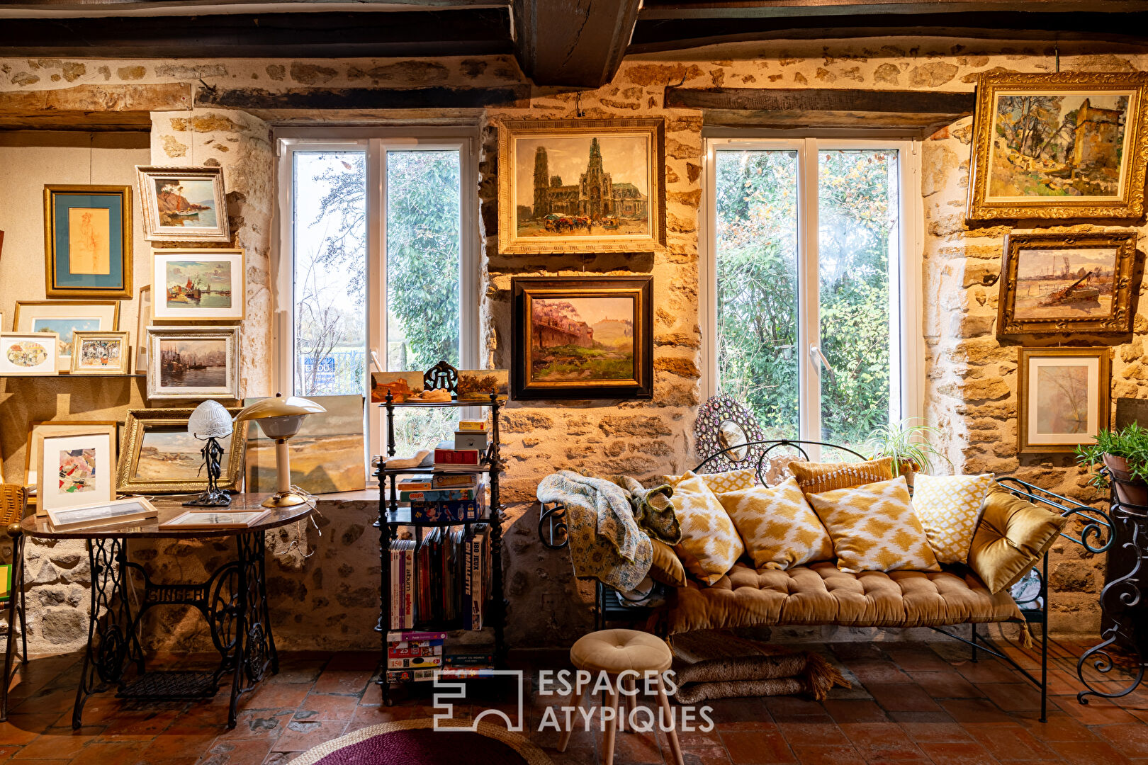 Photo Fermette authentique avec dépendances et jardin image 3/6