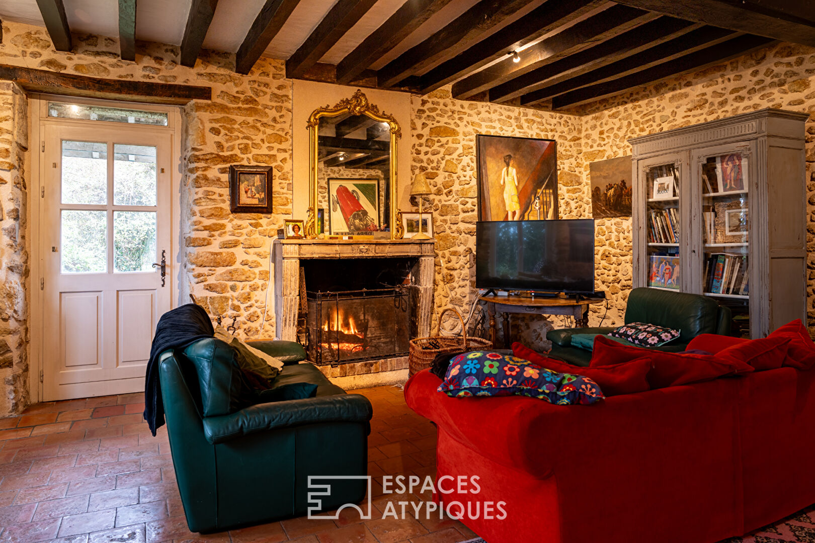 Photo Fermette authentique avec dépendances et jardin image 4/6