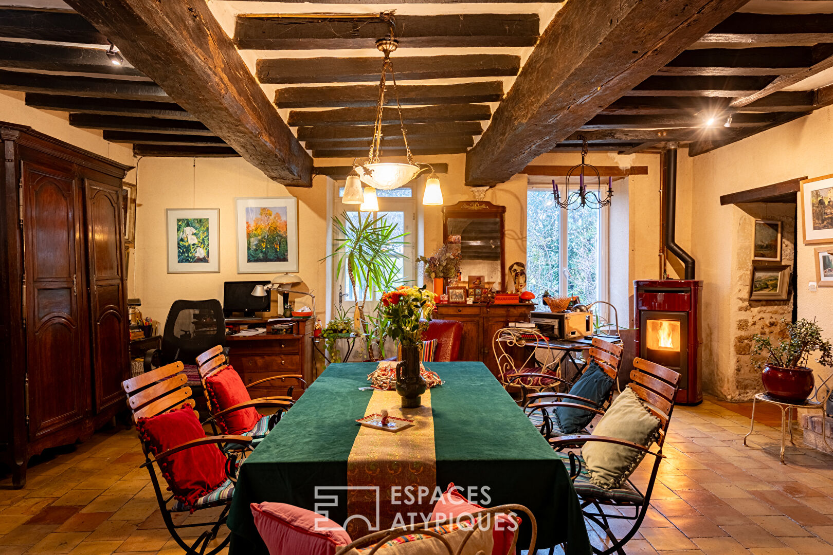 Photo Fermette authentique avec dépendances et jardin image 6/6