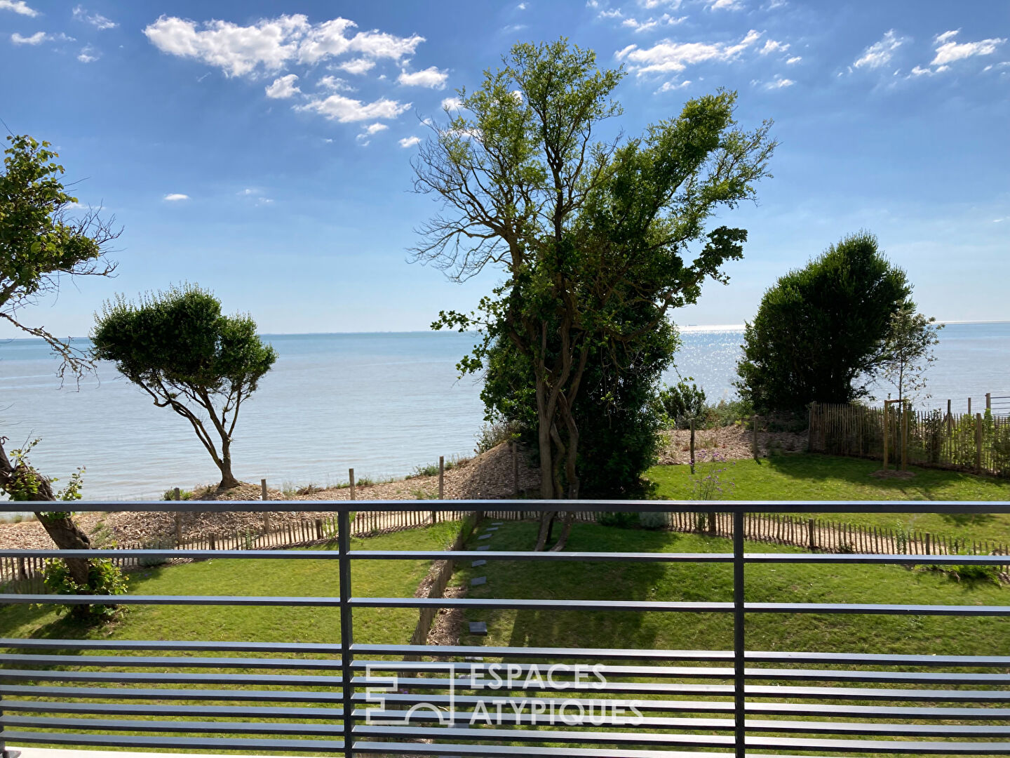 Photo Duplex familial en première ligne image 3/6