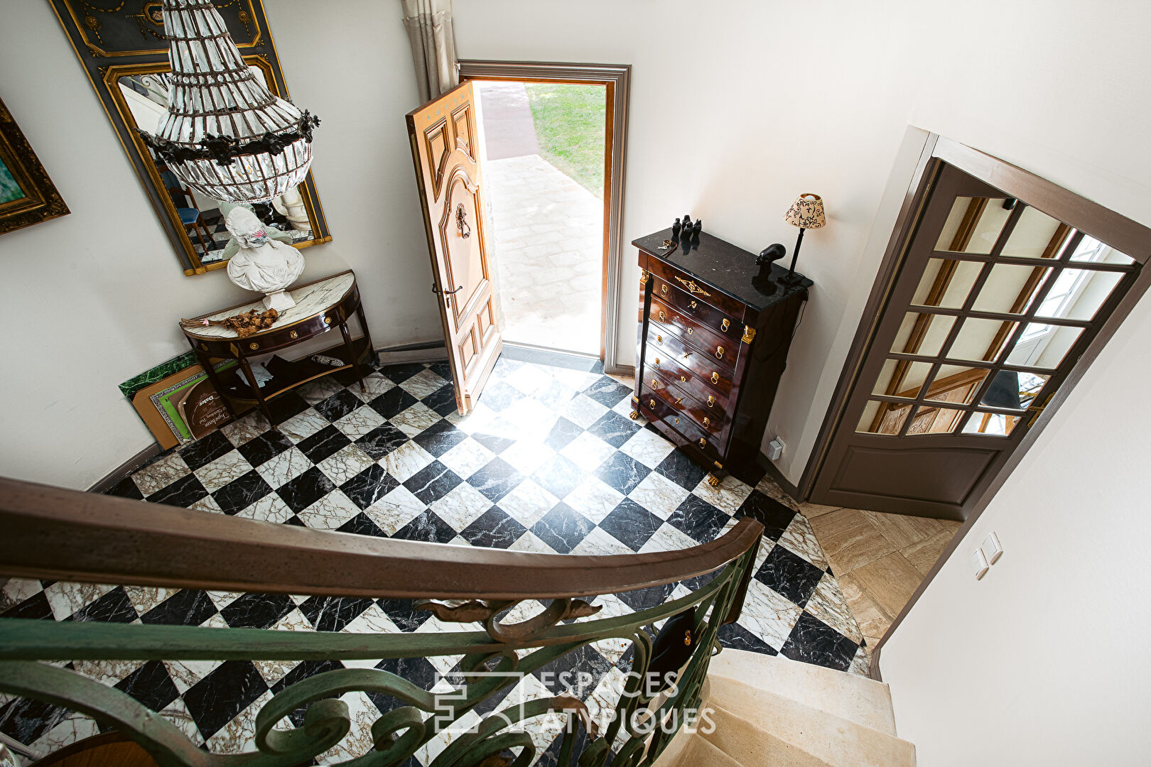 Photo Propriété Historique dans son parc préservé image 5/6