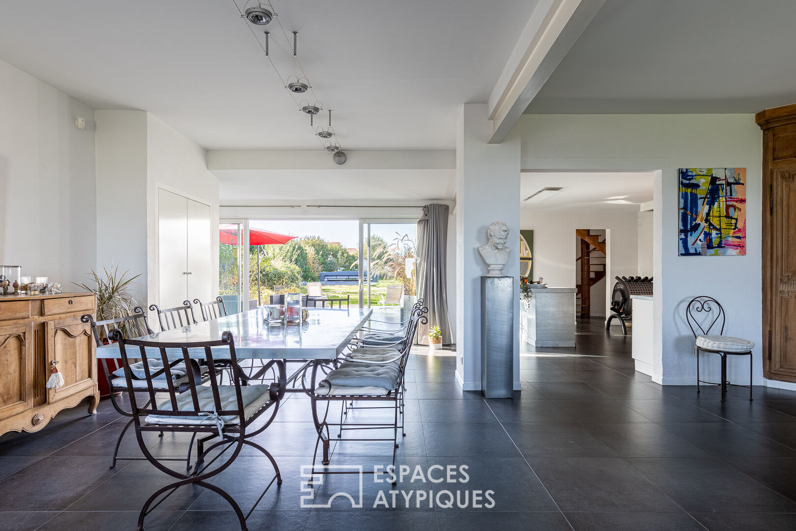 Photo Maison et ses nombreuses annexes avec vue mer imprenable image 5/6