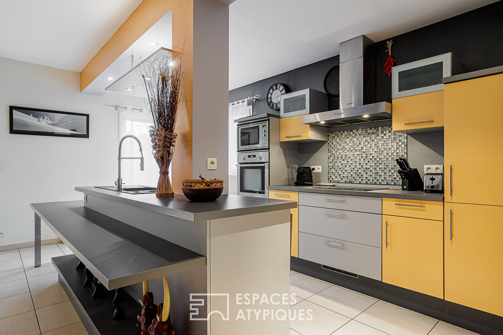 Photo Villa de bord de mer aux volumes atypiques image 6/6