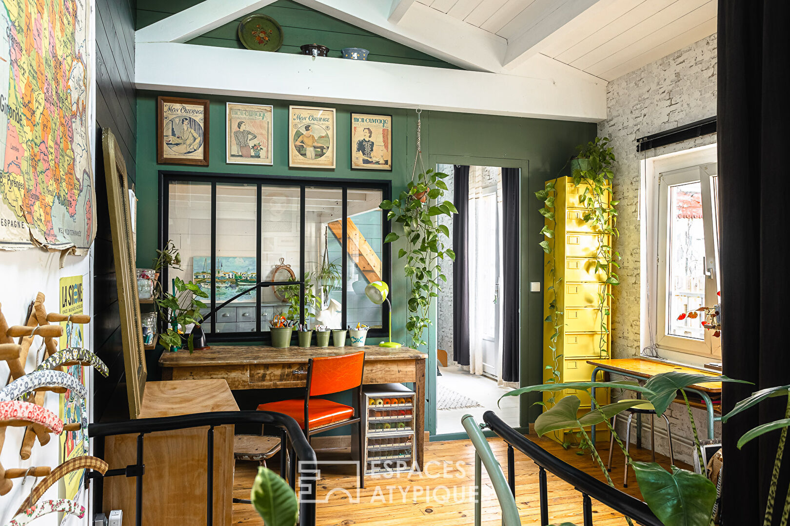 Photo Charmante maison de centre-ville, à l'esprit bohème image 1/6