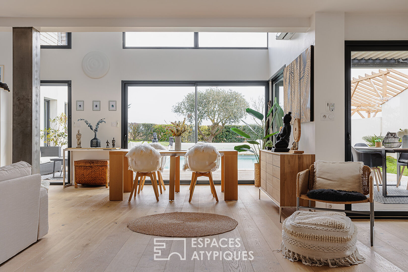 Photo Lumineuse contemporaine aux vues contemplatives image 4/6