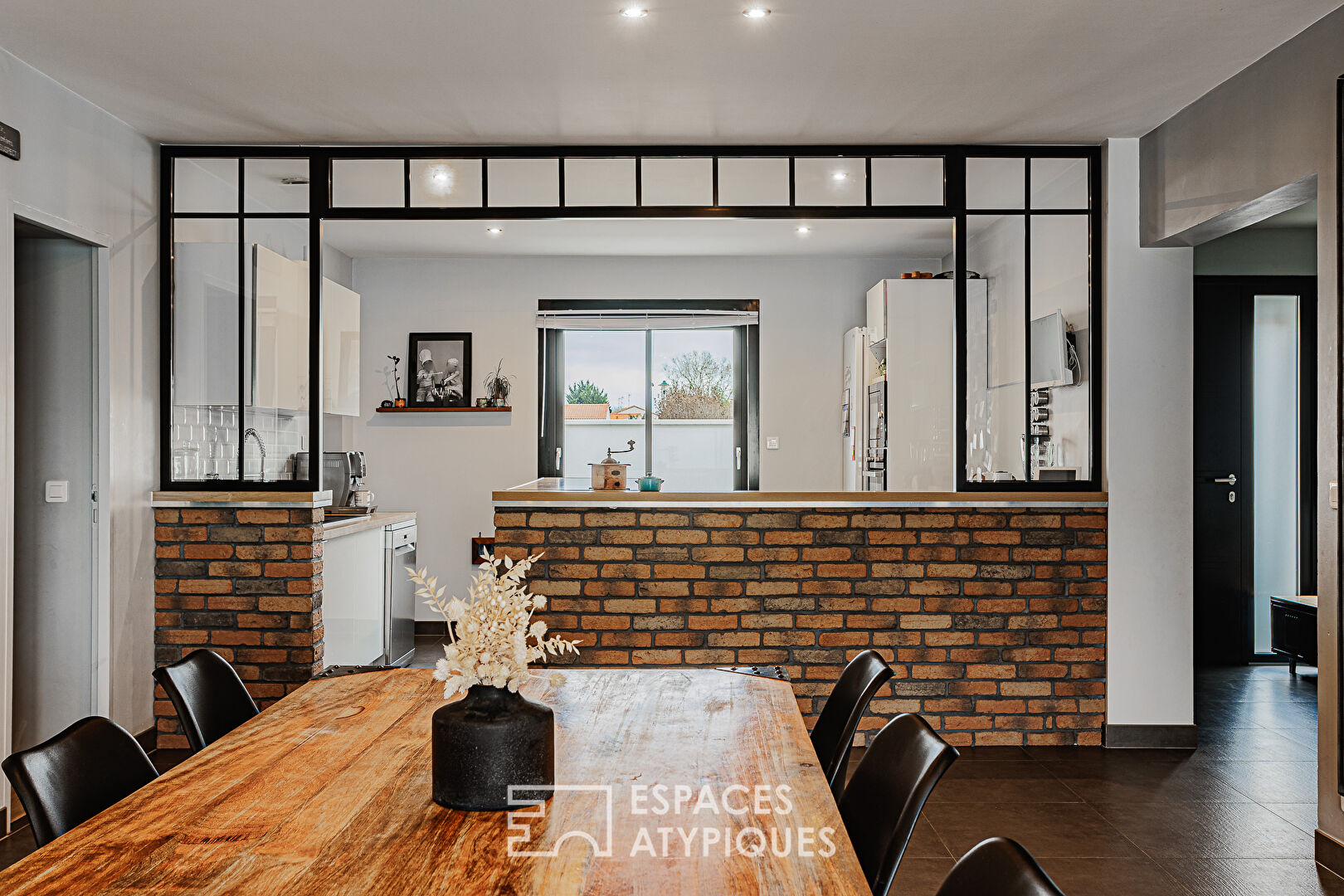 Contemporaine au style industriel