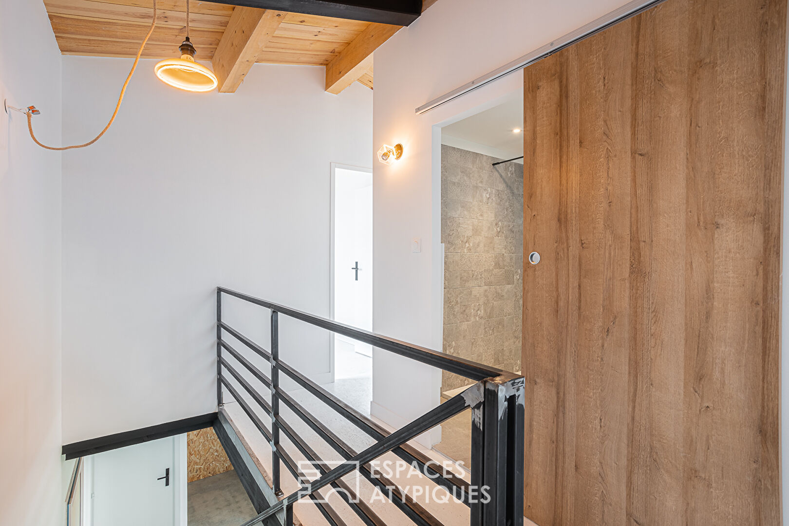 Photo Maison neuve à l'esprit loft industriel image 4/6