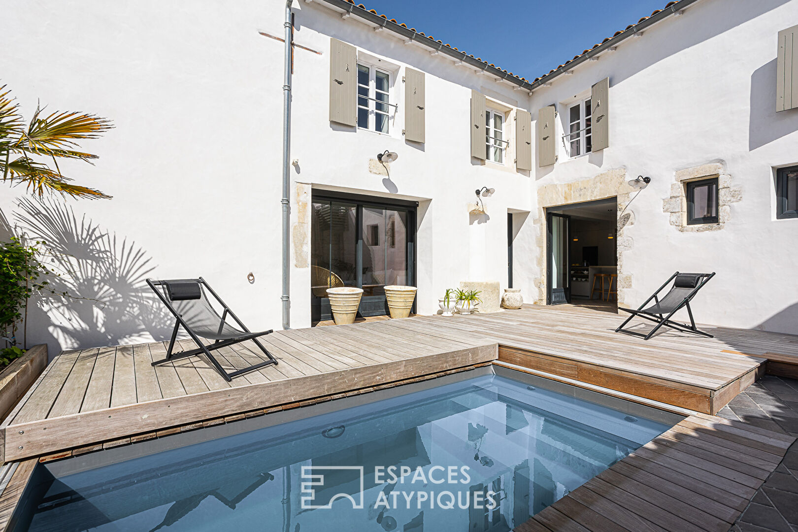 Ancien chai vinicole entièrement réhabilité