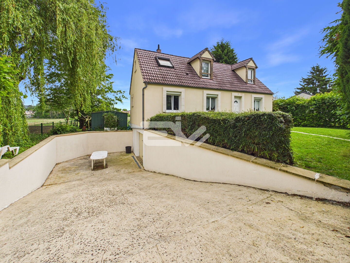 Pavillon familial avec vie de plain-pied, sous-sol complet et vue parc Jonchery-sur-Vesle