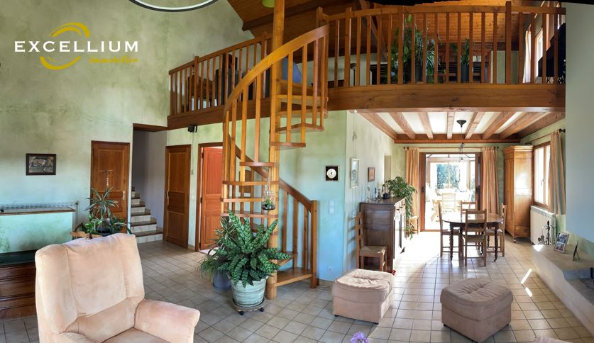 Photo Maison  6 pièce(s) 150 m2 sur 1100m² de terrain avec piscine image 2/6