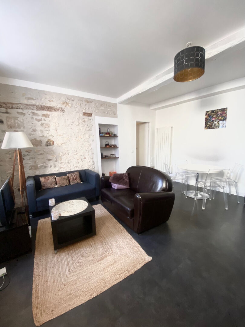 Photo Fontainebleau. Appartement  3 pièce(s) 54 m2 Fontainebleau centre. image 1/6