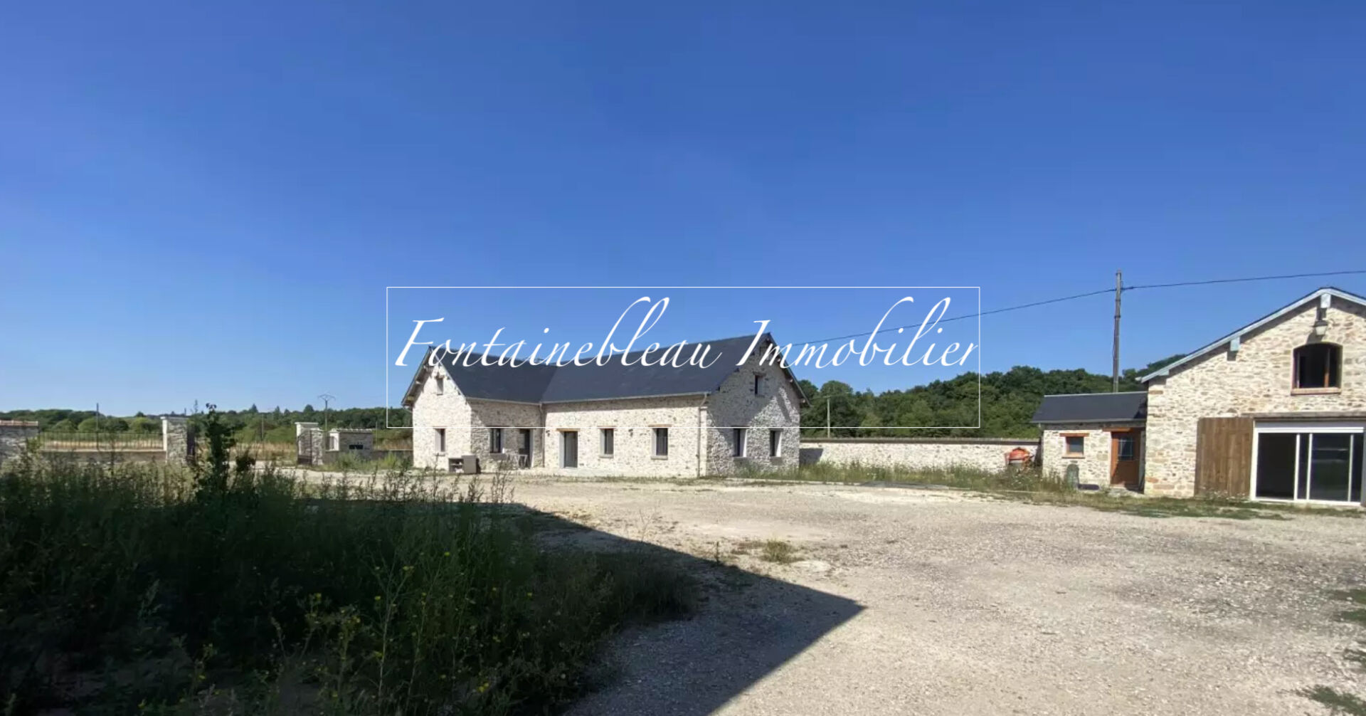 Photo Propriété à Samois sur Seine 10 pièces surface habitable de 400 m2  environ -Beaux espaces extérieurs. image 2/6