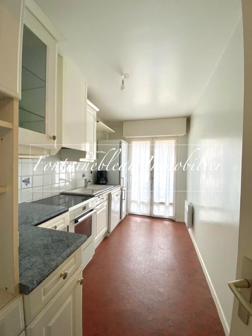 Photo Appartement Fontainebleau 4 pièce(s) 97 m2 image 3/6