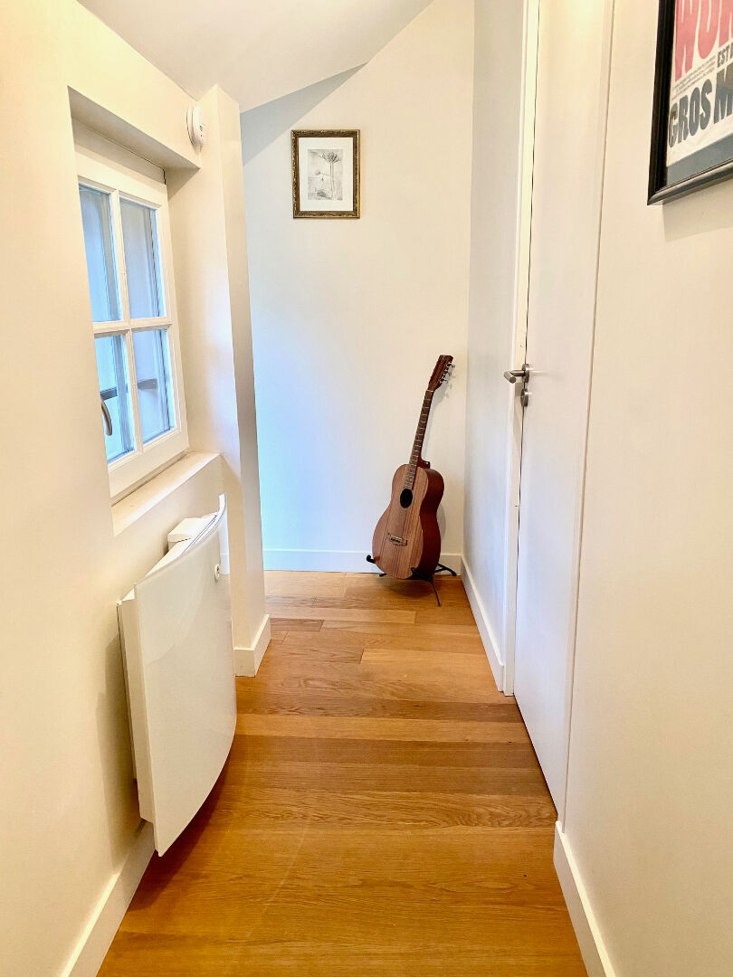 Photo Coeur de ville de Fontainebleau, appartement  de charme - 3Pièces. image 3/6