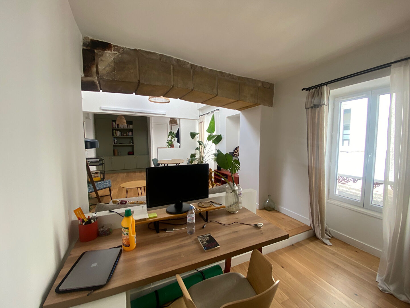 Photo Maison de charme rénovée avec goût et sa cour privative. image 5/6