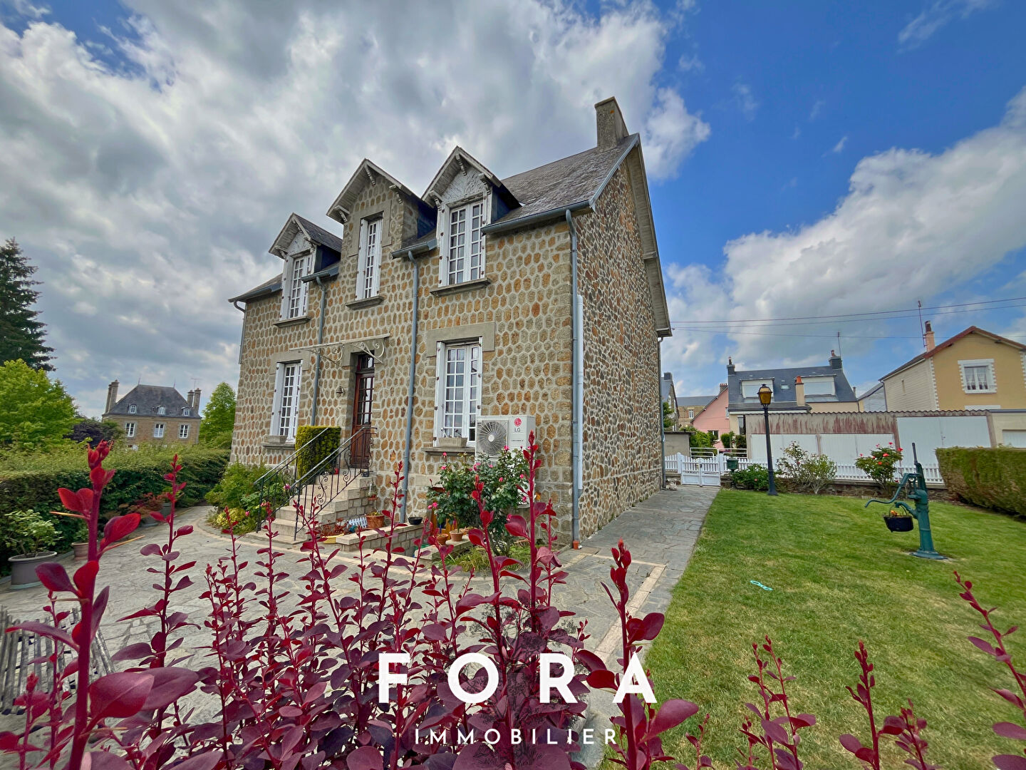 Agence immobilière de FORA IMMOBILIER Condé-en-Normandie