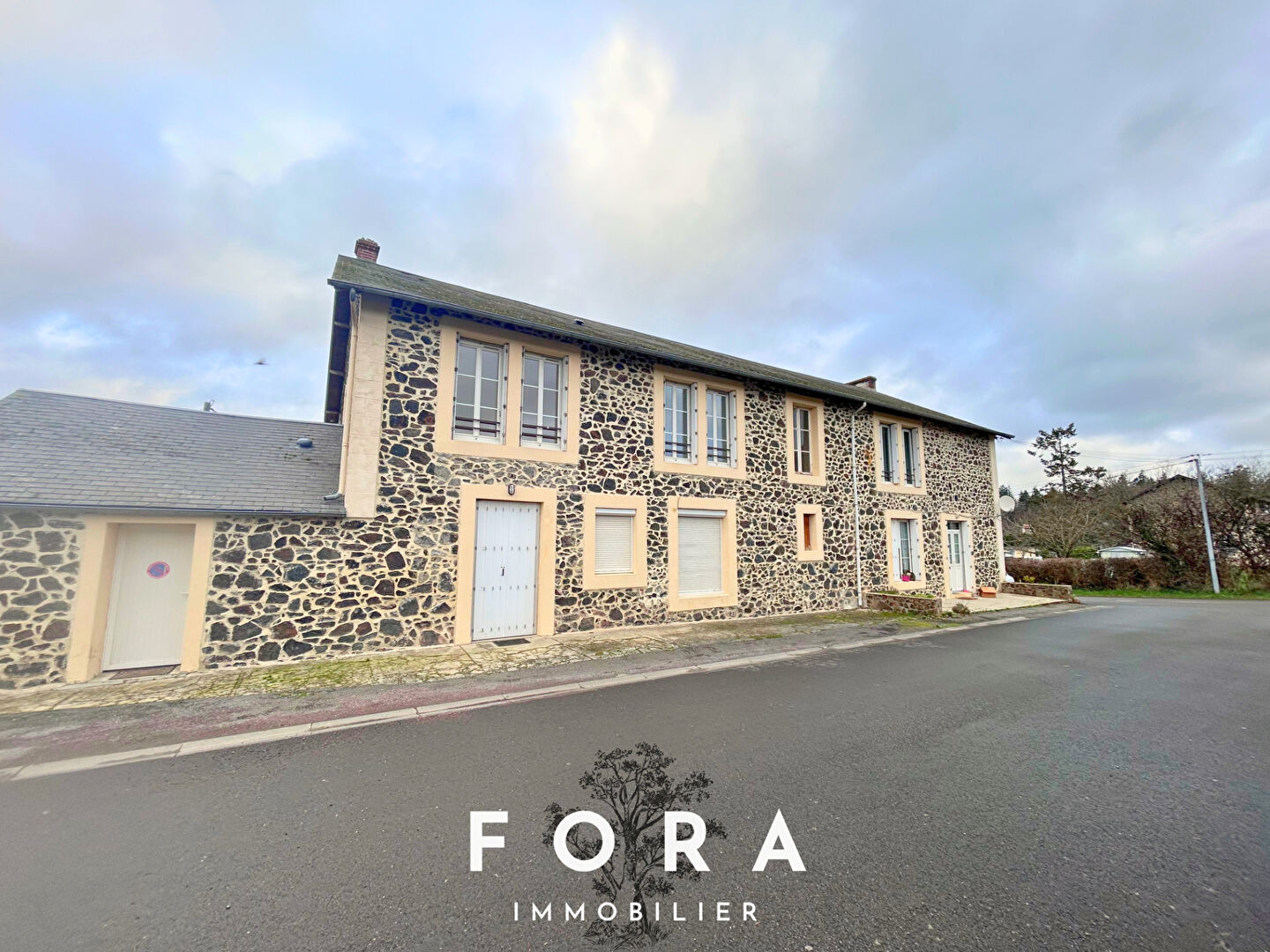 Agence immobilière de FORA IMMOBILIER Condé-en-Normandie