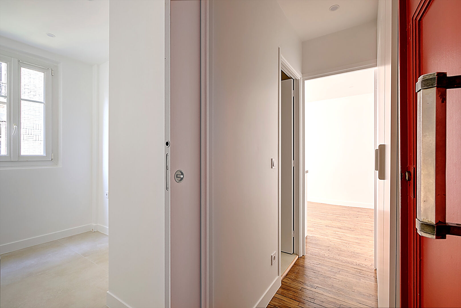 Photo Appartement 2 pièces entièrement rénové image 5/6