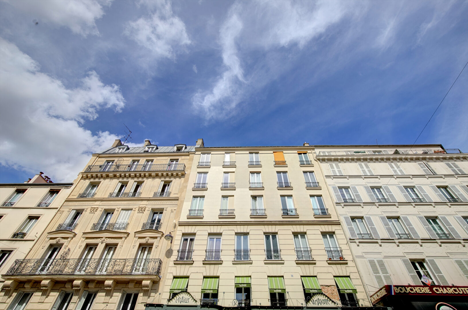 Studio de 21 m² idéalement situé étage élevé avec ascenseur