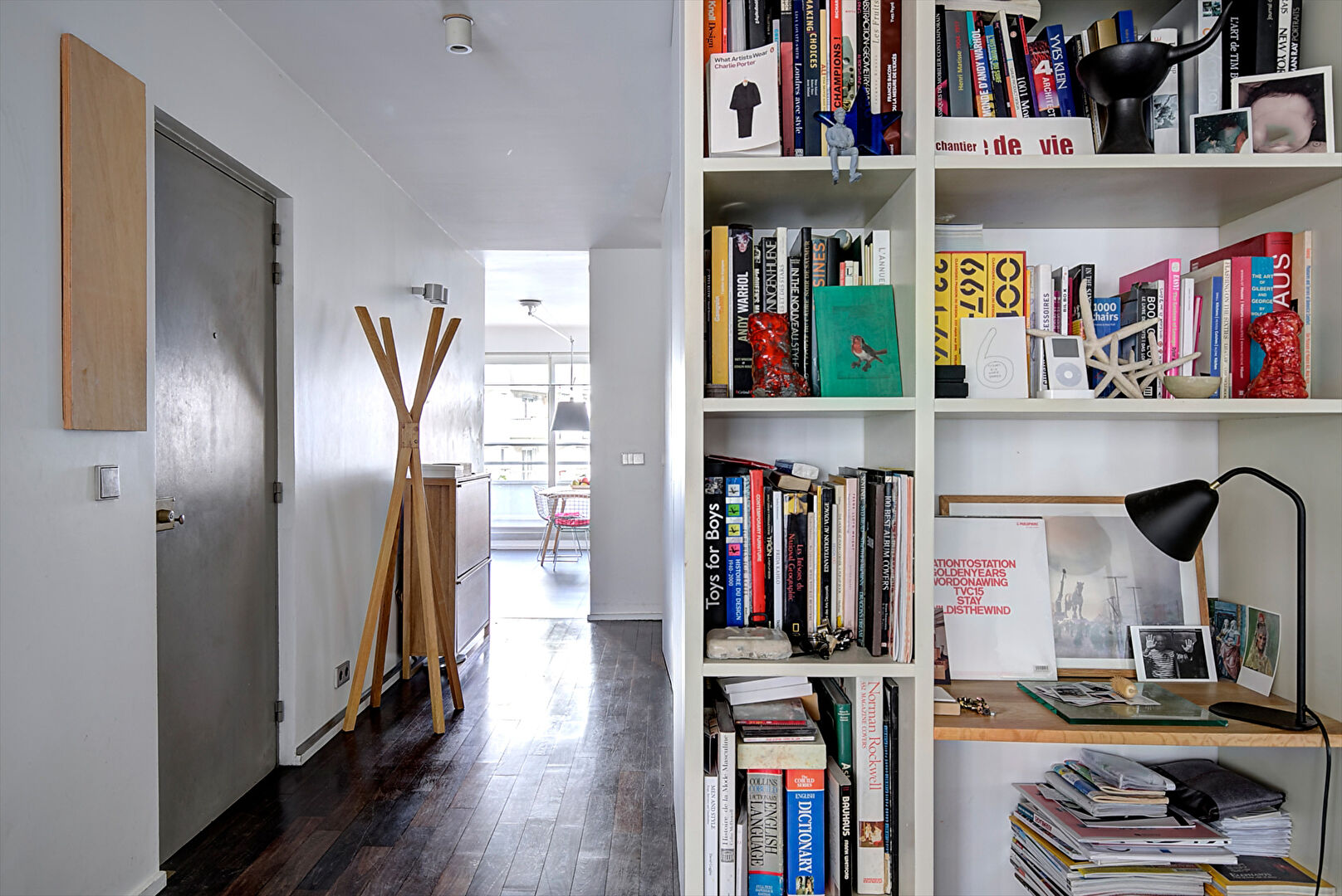 Photo Grand 3 pièces traversant / 2eme étage avec ascenseur / Balcon image 5/6