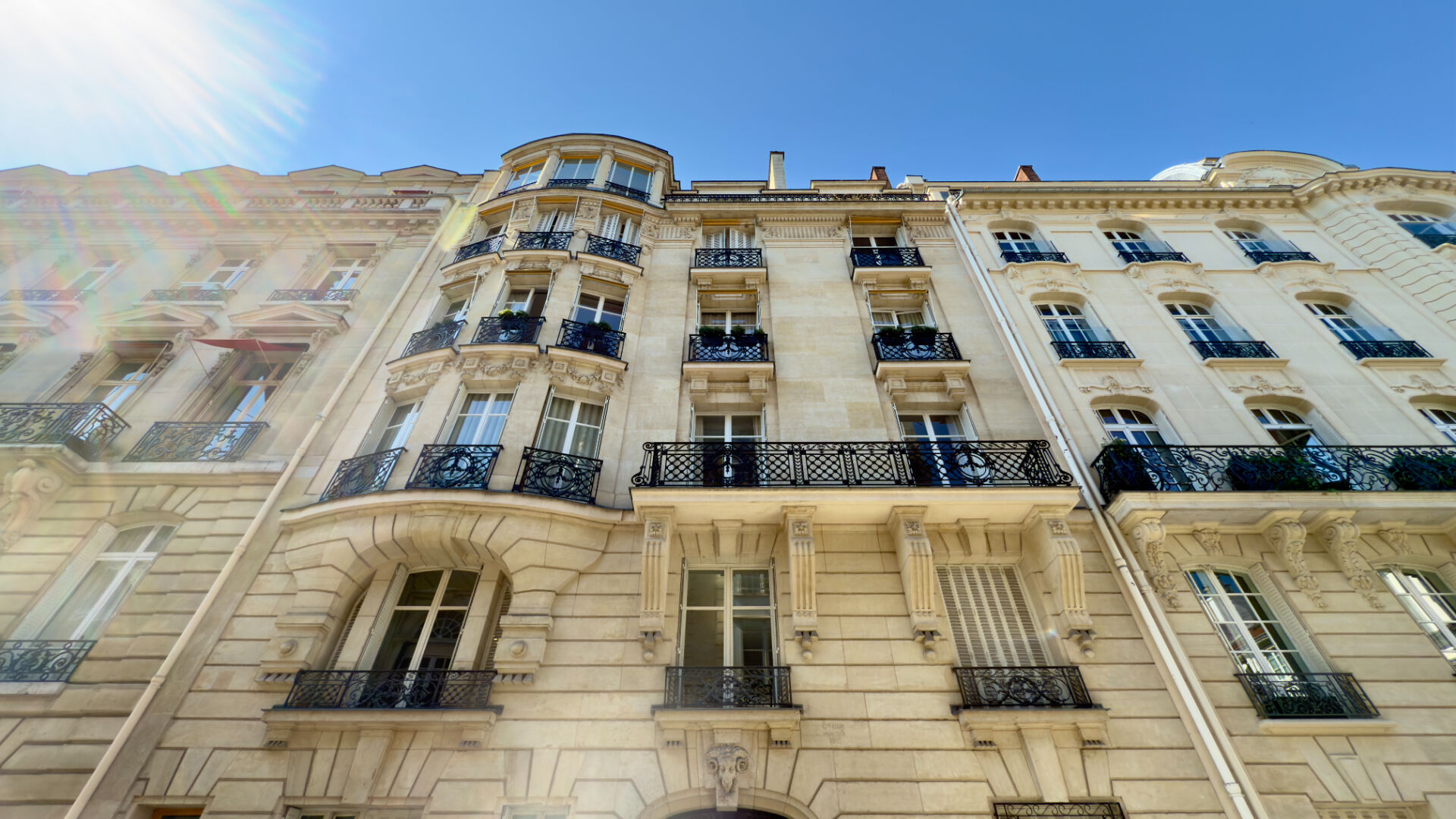 Paris 16e - 8m² - 1p.