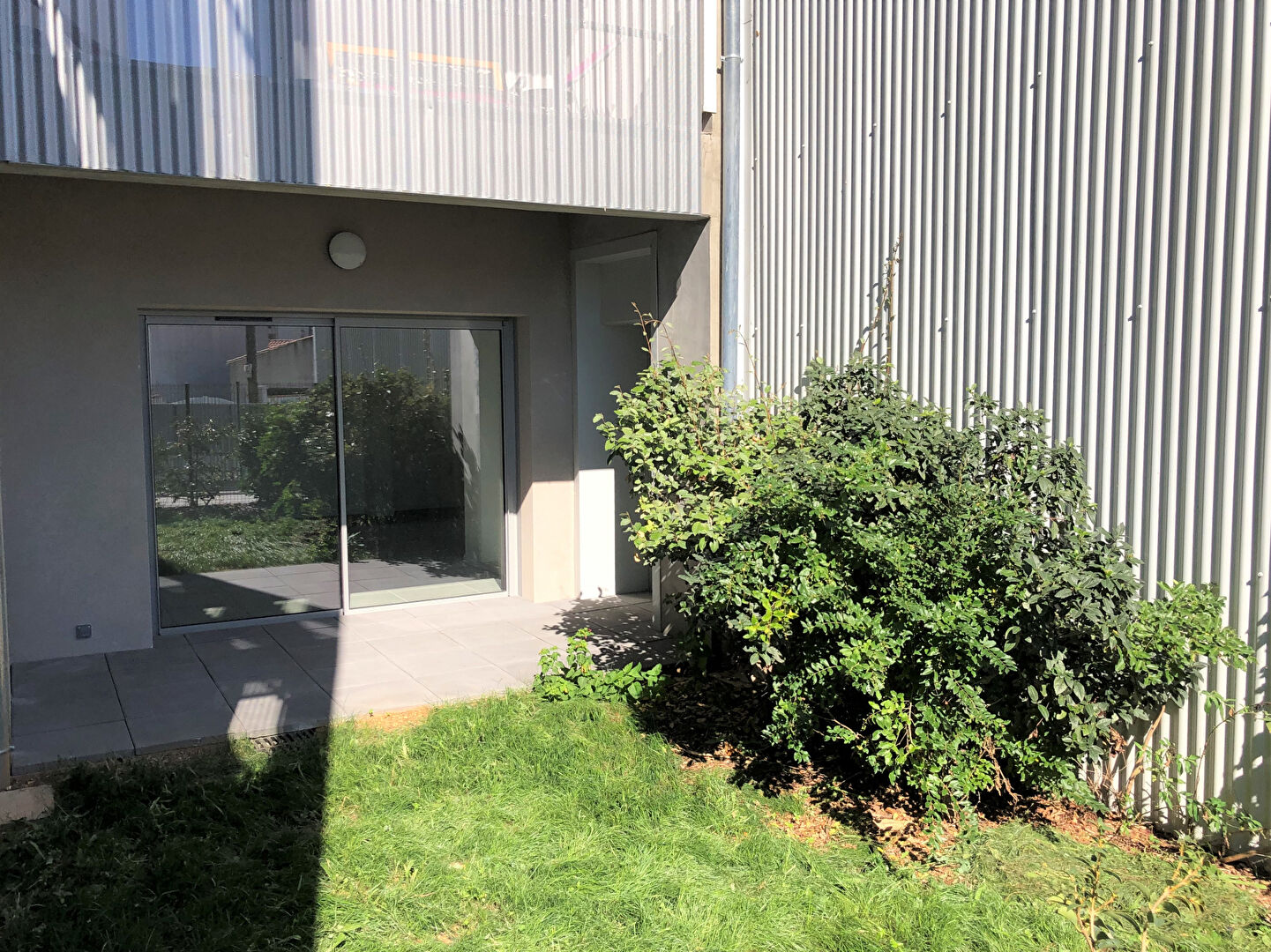 Photo La Rochelle - Appartement neuf 125m², Garage / jardin image 2/6