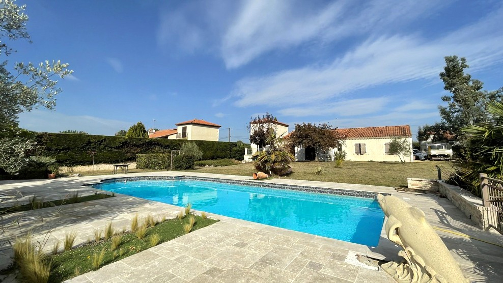 Belle maison contemporaine 186m2 + piscine !