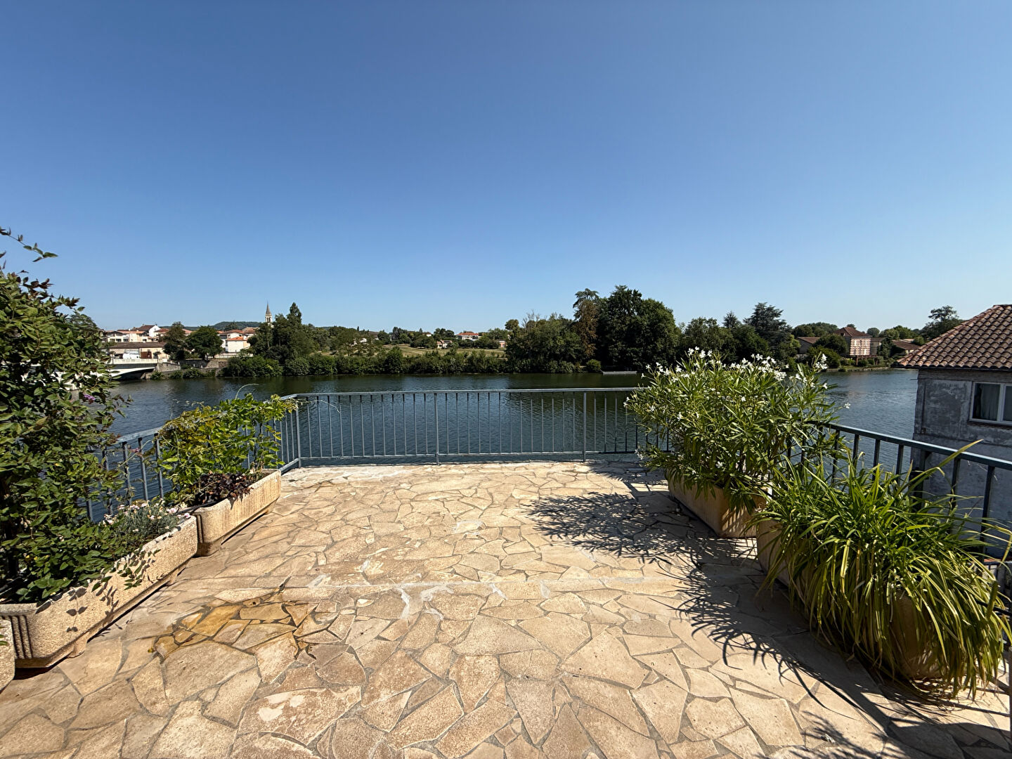 Agence immobilière de INTUITIV IMMOBILIER Saint sylvestre sur lot