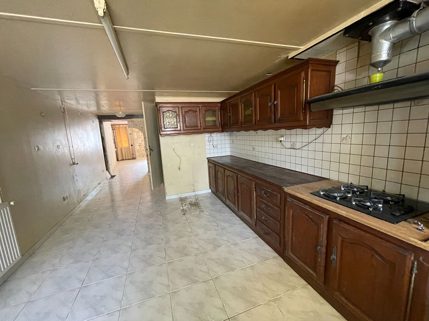 Photo Maison en pierre 85 m² avec garages et jardin image 4/6