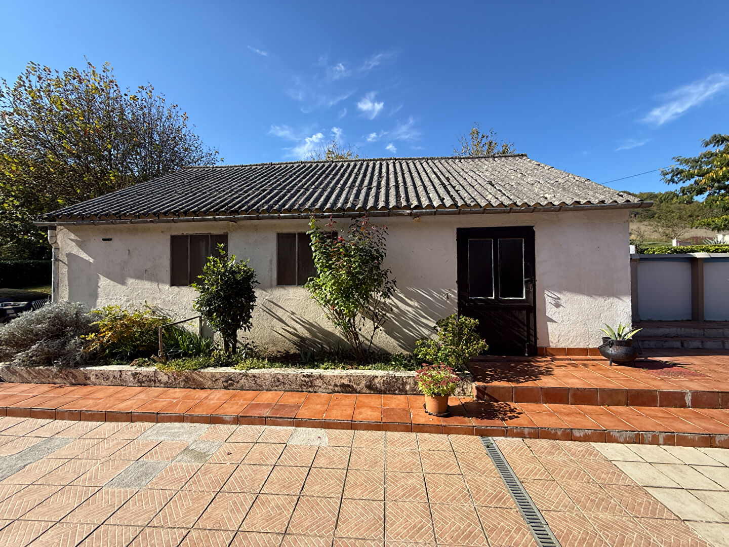 Photo Maison de plain pied - type basque avec grand parc image 6/6