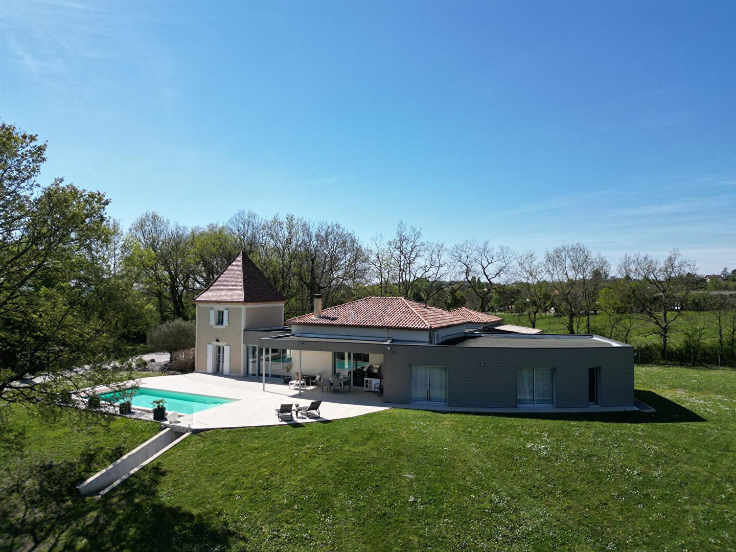 Agence immobilière de INTUITIV IMMOBILIER Saint sylvestre sur lot