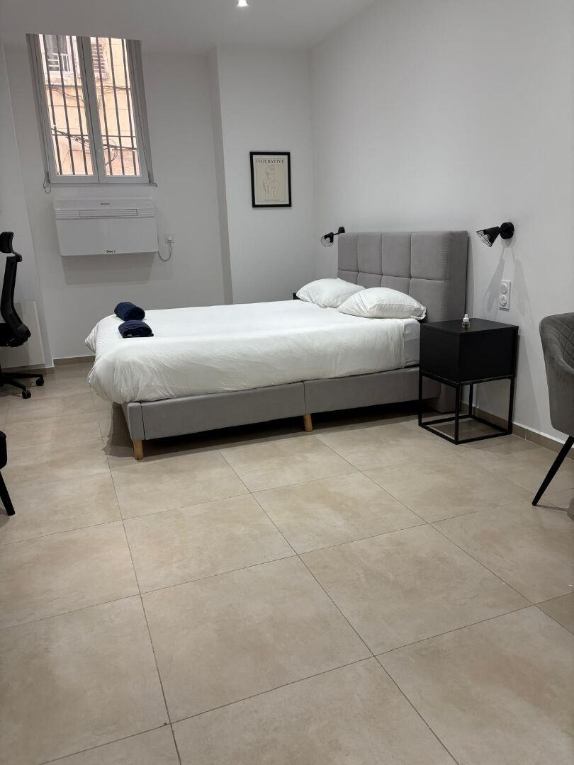 Photo STUDIO EVECHE 32.33 m2 image 1/6