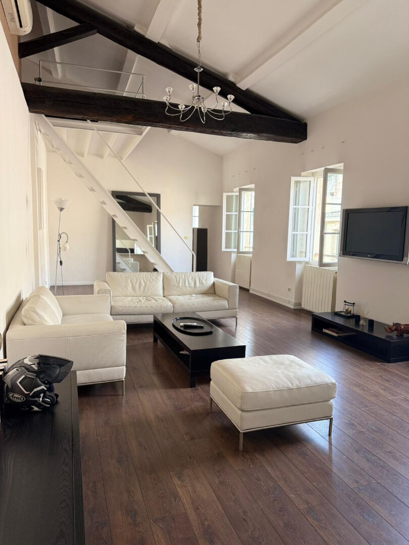 Superbe loft lumineux -Vieux Port/ Opéra