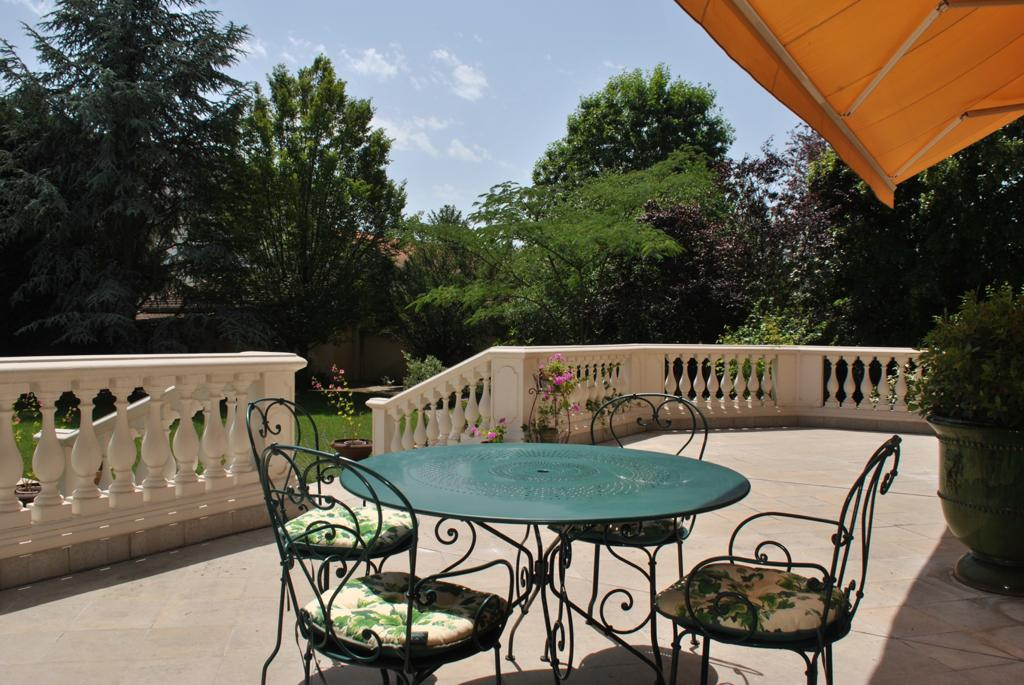 Photo Maison 299 m2 avec piscine, Le Coteau image 3/6