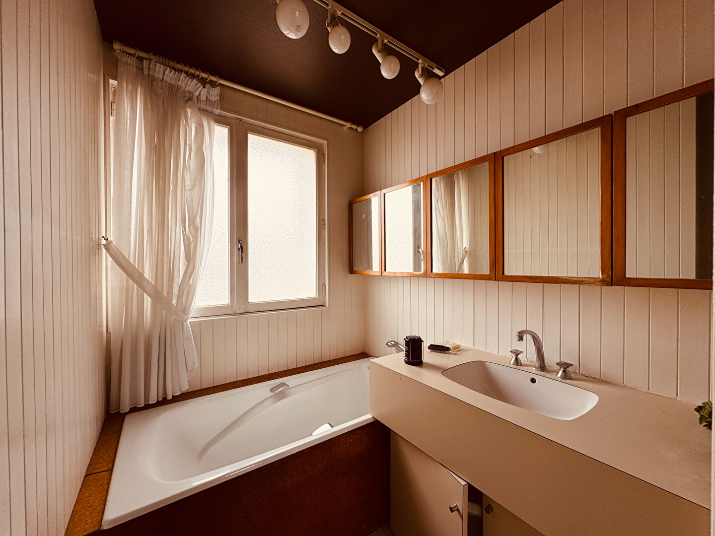 Photo roanne gare image 6/6