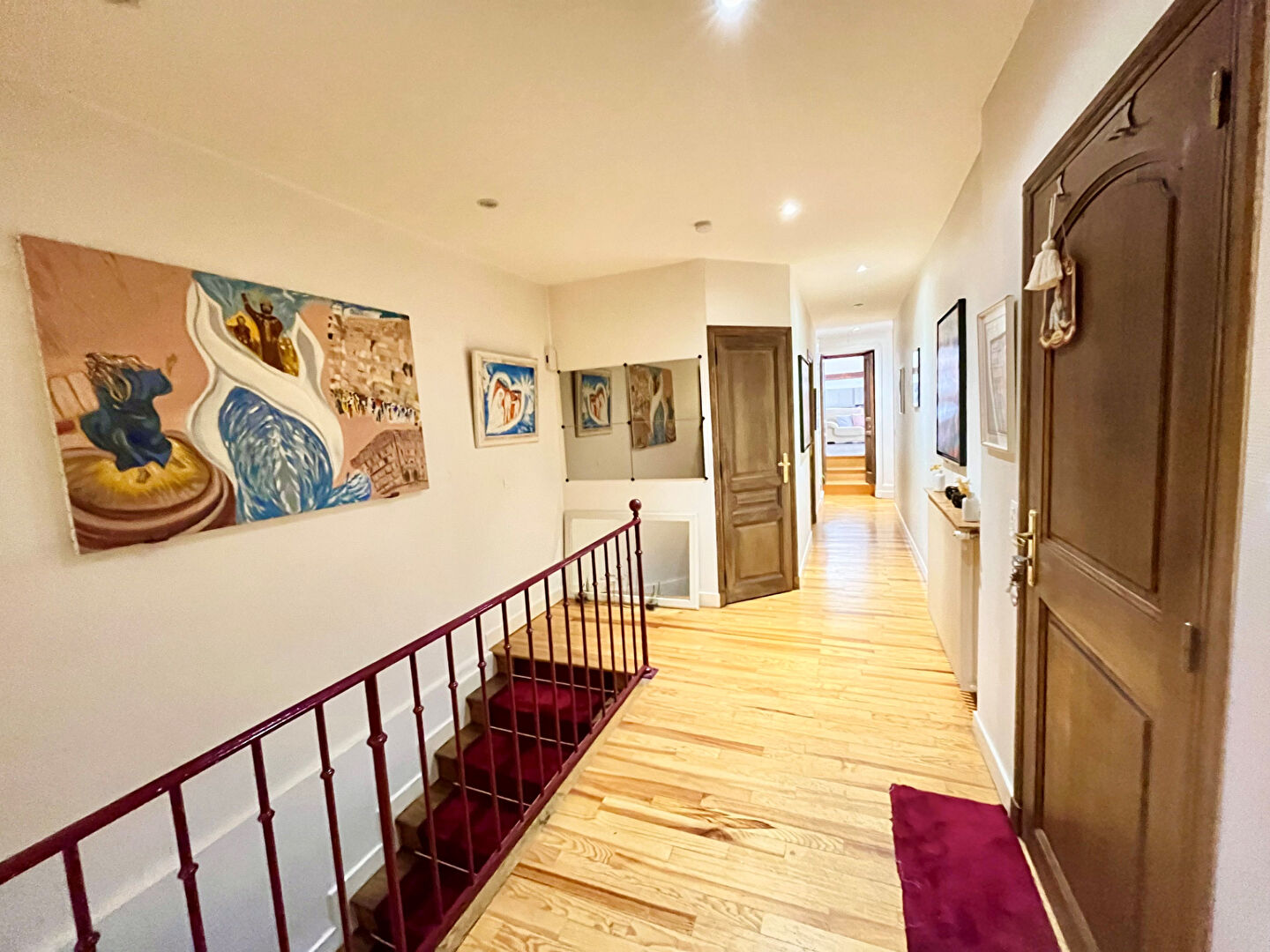 Photo Roanne centre Maison de ville de 361.47 m2 image 1/6