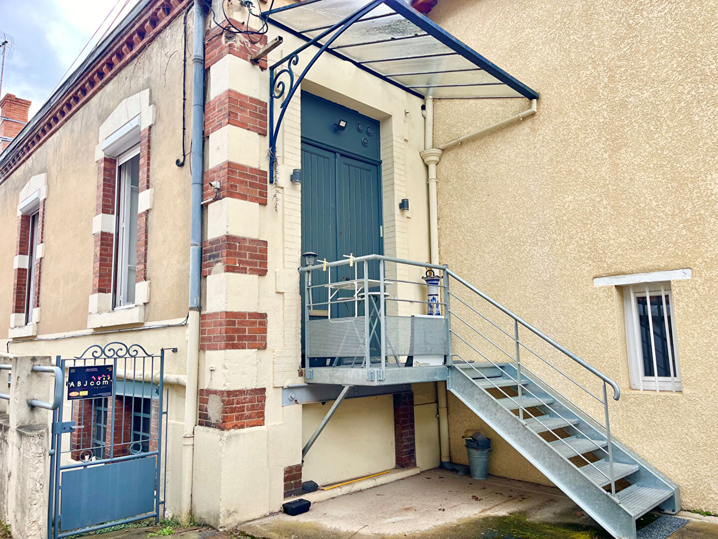 Photo Roanne centre Maison de ville de 361.47 m2 image 3/6