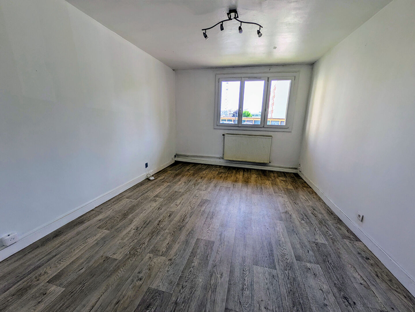 Photo Appartement Roanne 3 pièce(s) 52.07 m2 image 4/6