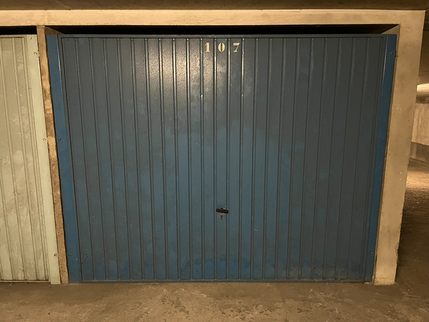 Photo Garage fermé sécurisé de 13,26m2  - Lyon 7 image 3/3