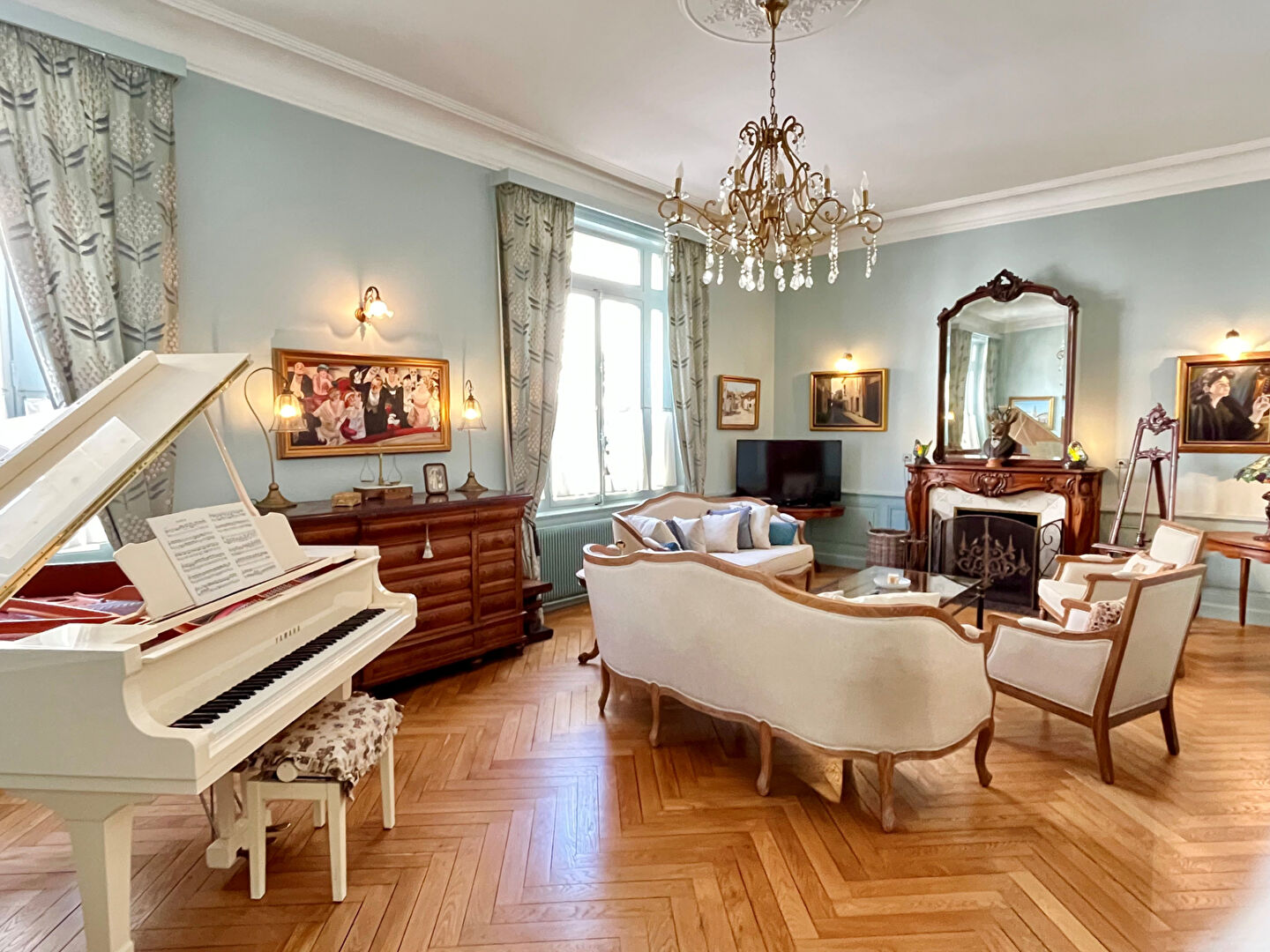 Photo Maison 377 m2 Roanne Centre Ville image 4/6