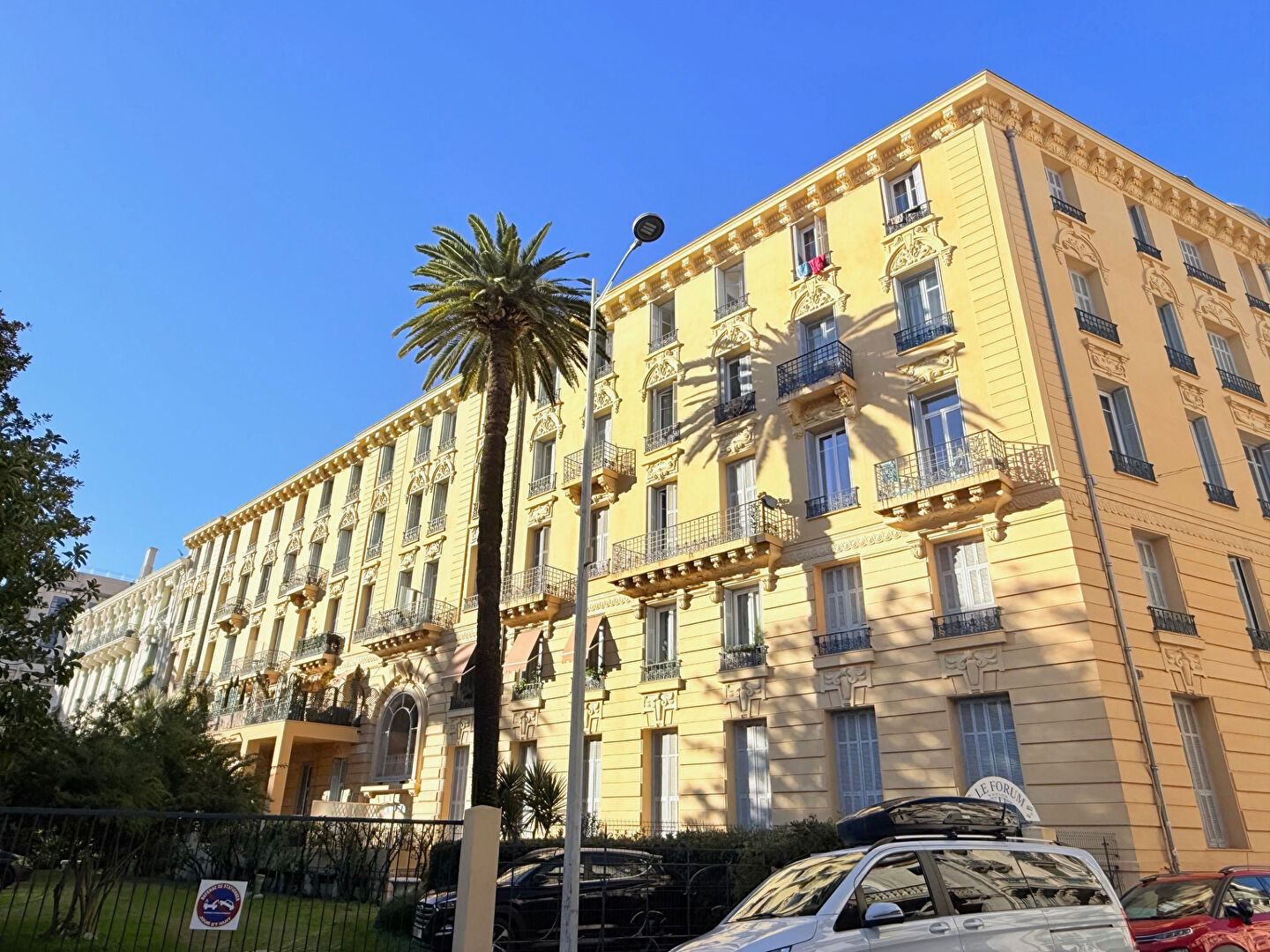 Agence immobilière de GLT IMMOBILIER Levallois-Perret