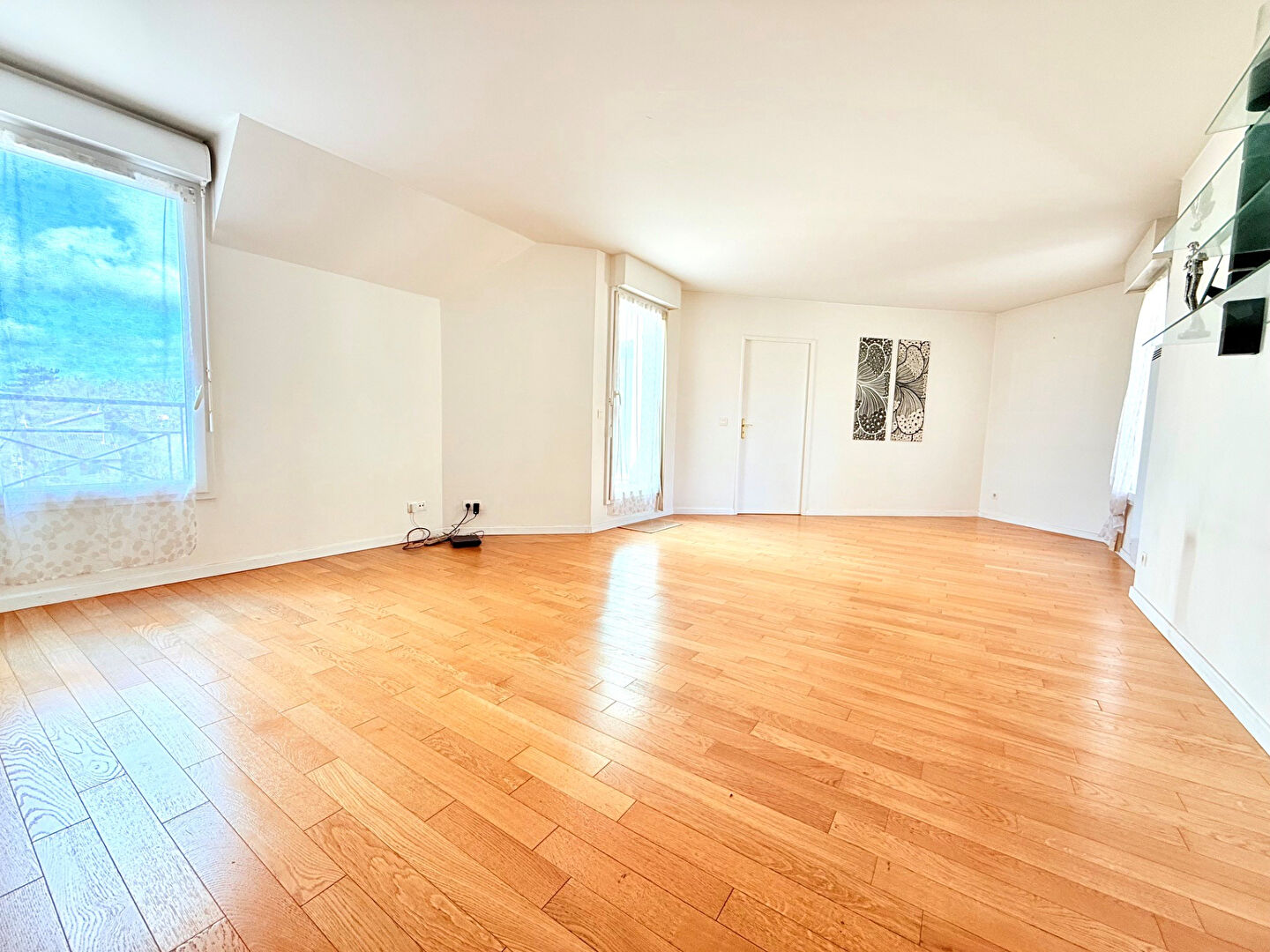 Agence immobilière de GLT IMMOBILIER Levallois-Perret