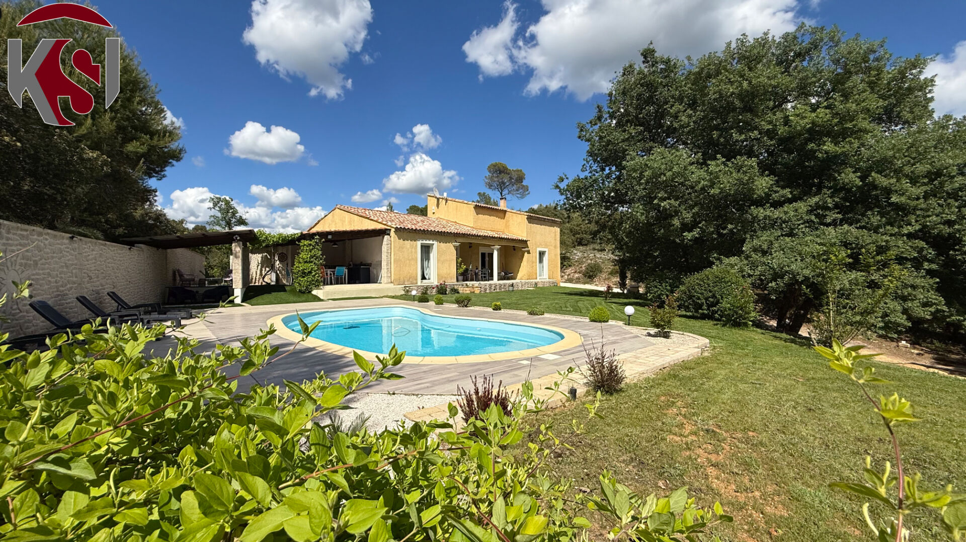 Agence immobilière de 
 GNIMMO - KS IMMOBILIER - GNIMMO - KS IMMOBILIER 

