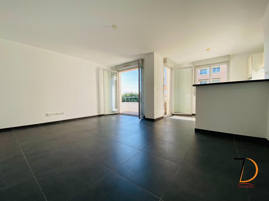 Photo Sept Deniers - T3 Vue Garonne image 3/6