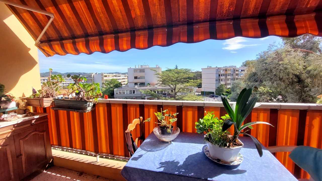 Photo Studio image 2/5