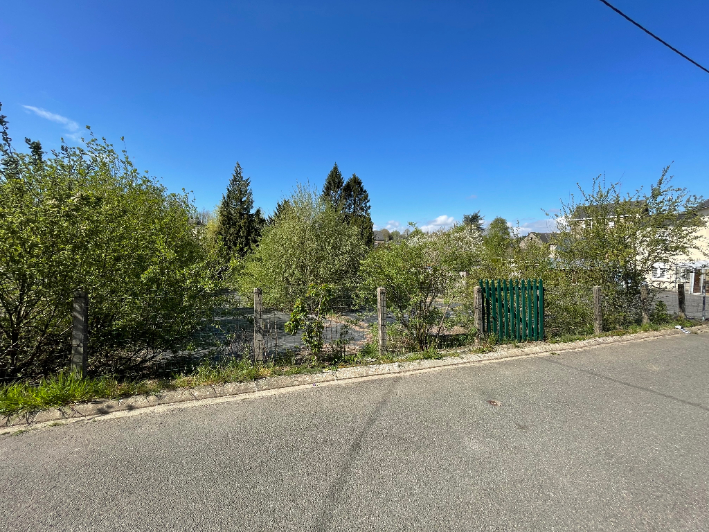 Photo Terrain constructible - Centre de Gorron image 2/2