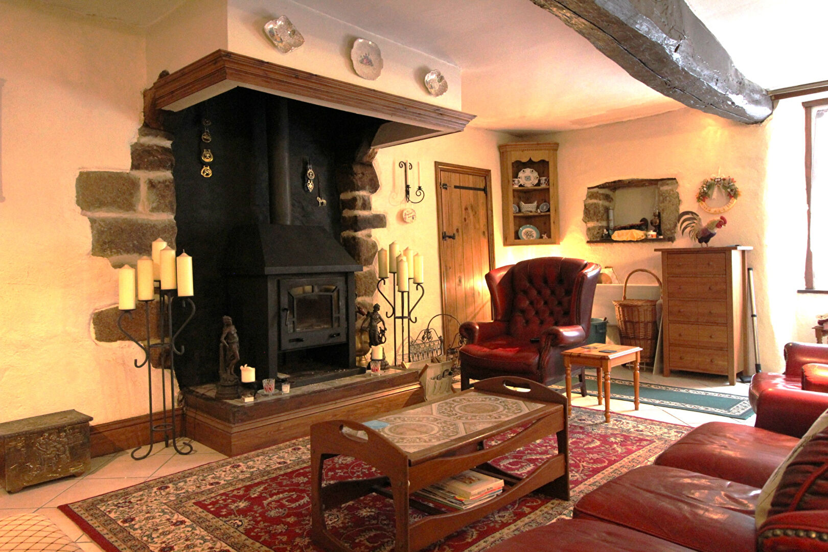 Photo Grande maison en pierres image 2/6