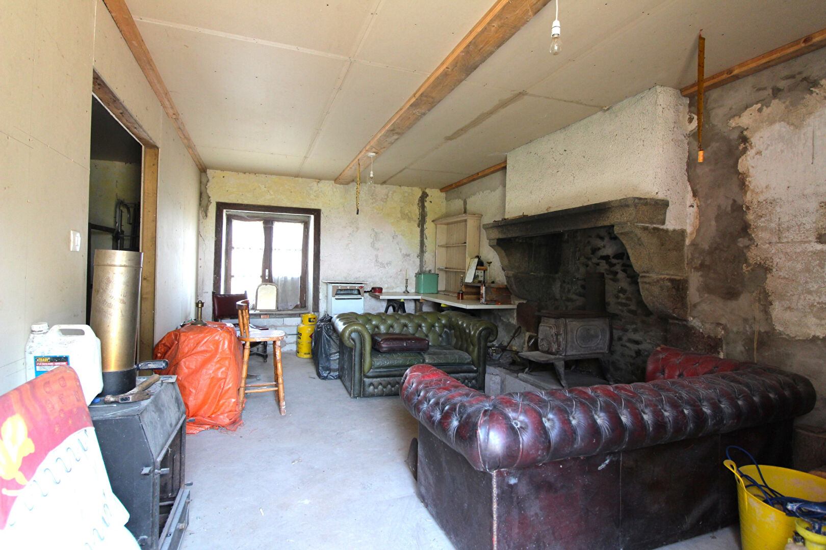 Photo Maison en pierre à finir de rénover image 2/6